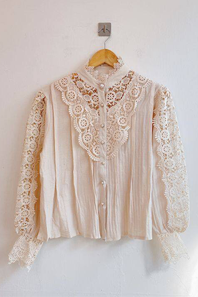 Elegant Patchwork Lace Hollowed Out Buckle Mandarin Collar Tops(3 Colors)