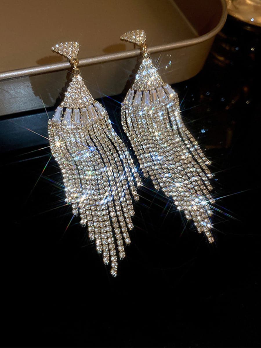 Scalloped Fringe Zircon Earrings MSE092402