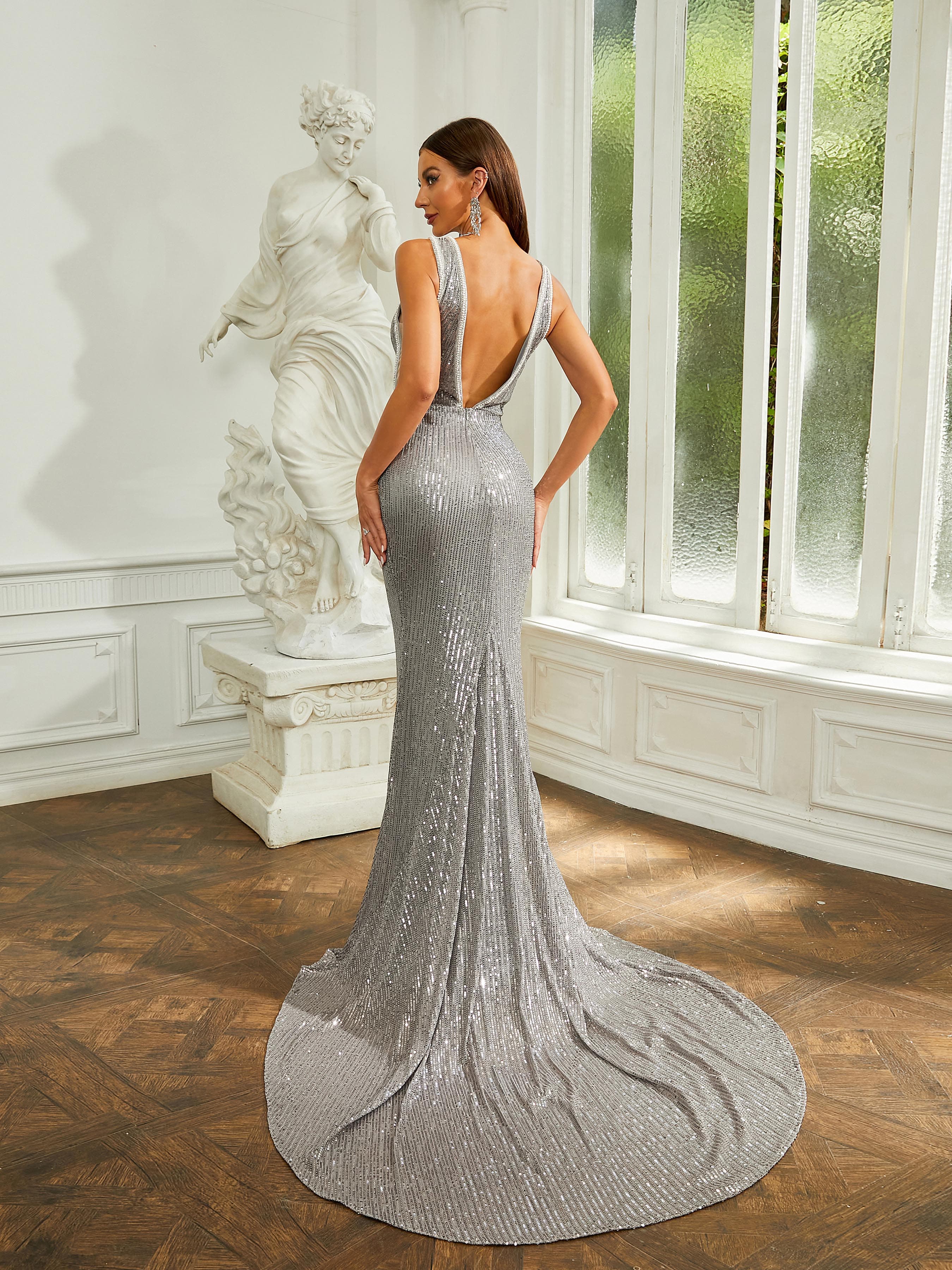 Deep V-Neck Mermaid Maxi Grey Evening Dress RJ10375