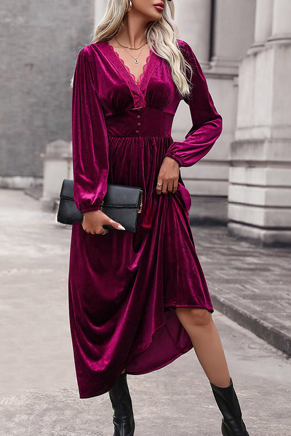 Lace Paneled Buttoned High Waist Pleated Velvet Dress