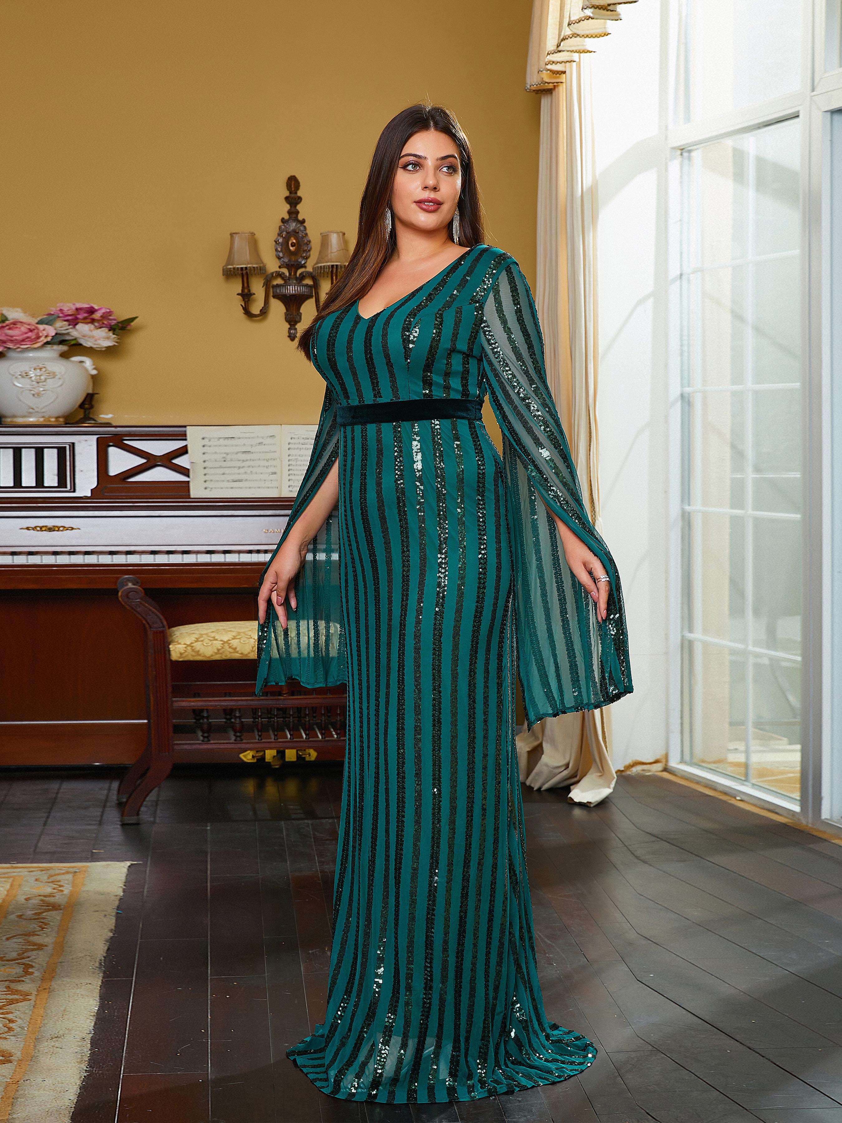 Plus Size V-Neck Cape Sleeve Long Sleeve Evening Dress PRM20838