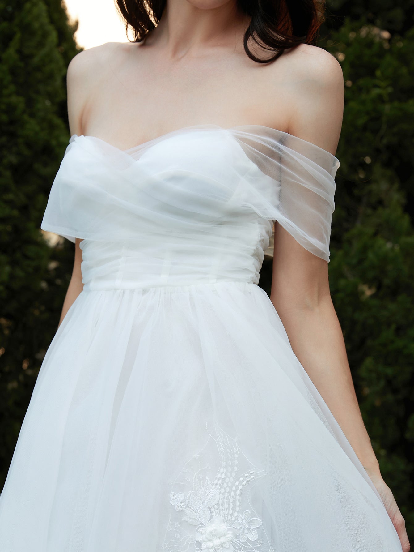 Open Back White Tulle Mini Dress RM20007