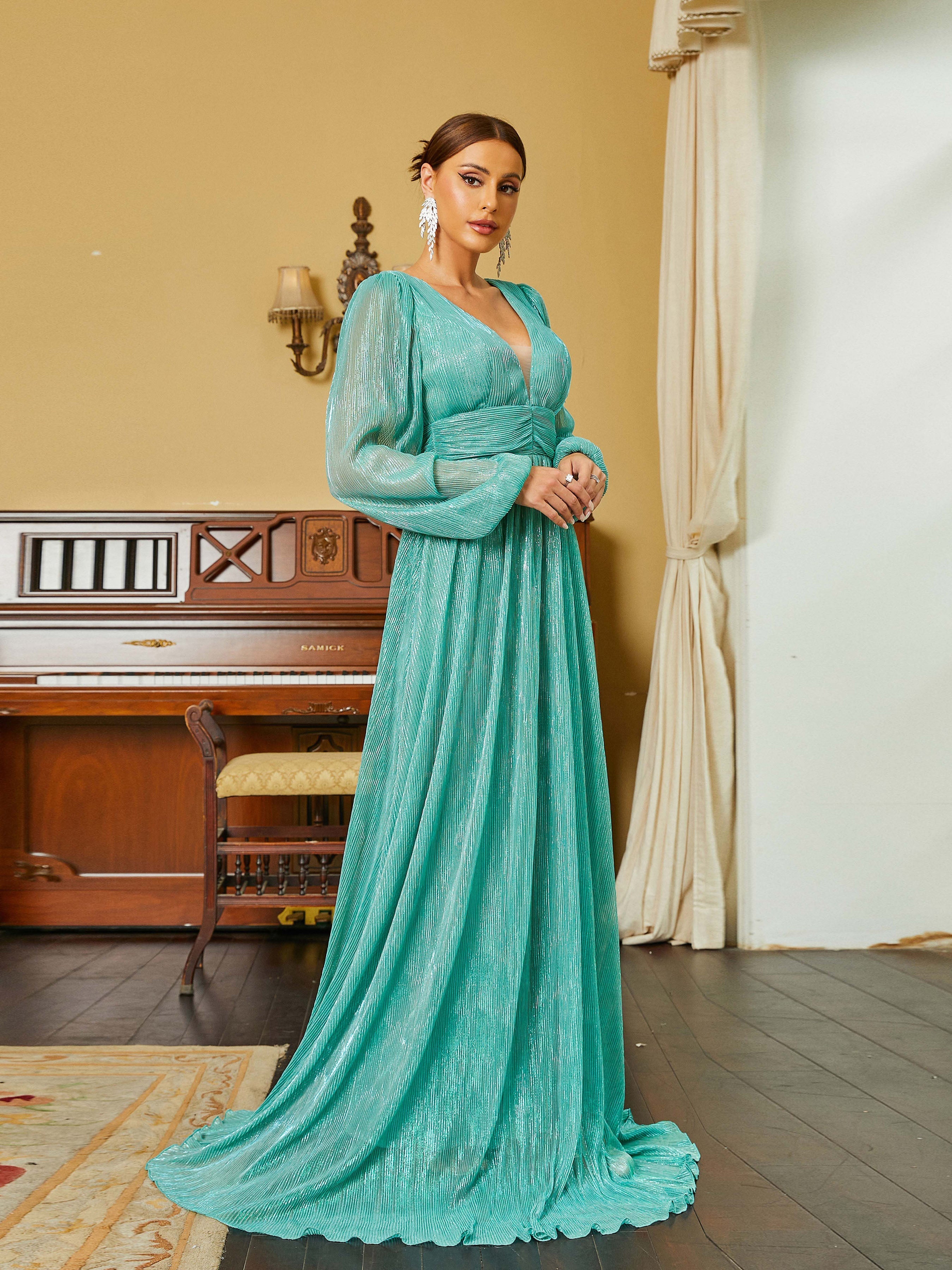 Deep V-Neck A-Line Maxi Green Prom Dress RJ10279