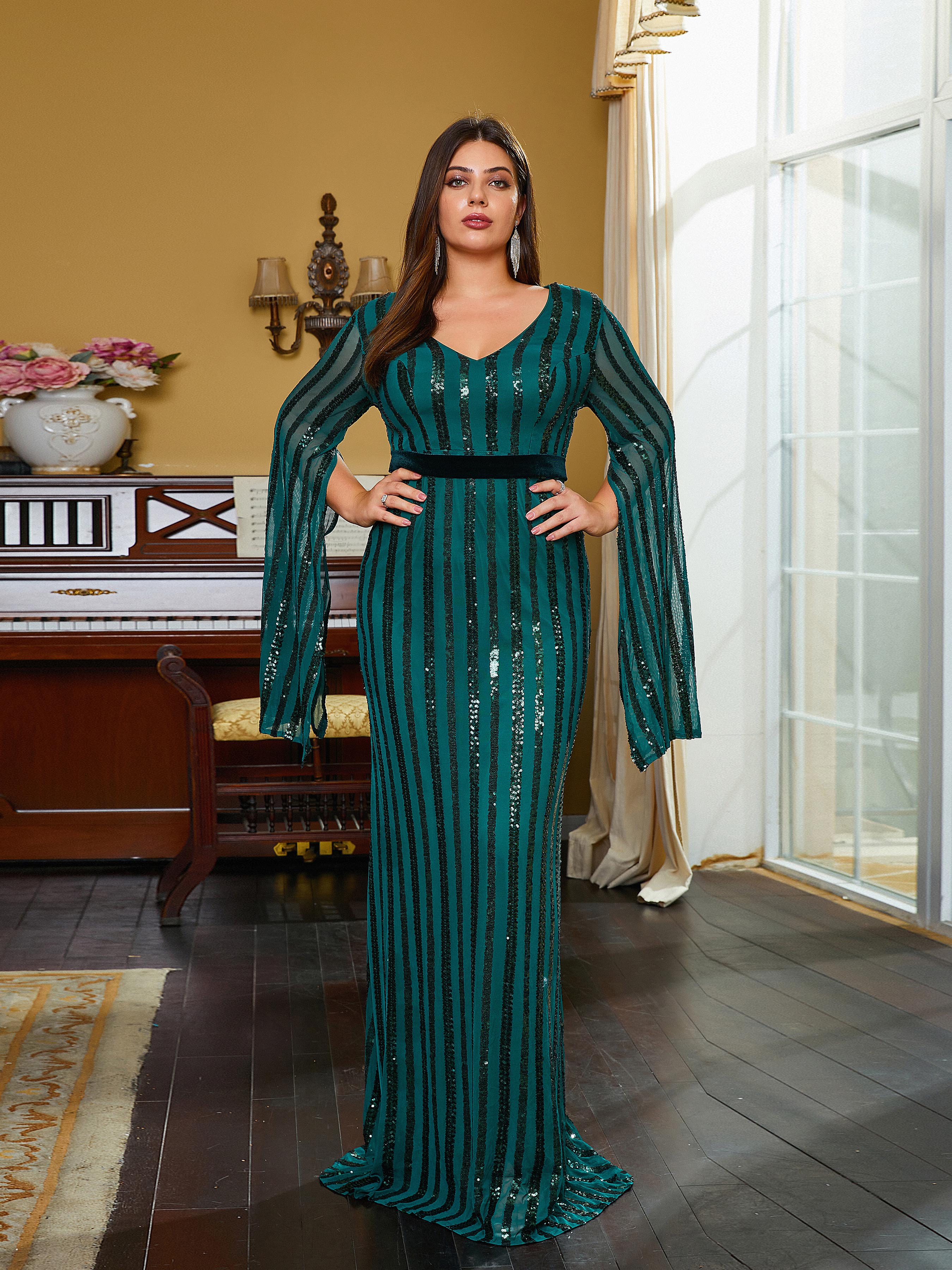 Plus Size V-Neck Cape Sleeve Long Sleeve Evening Dress PRM20838