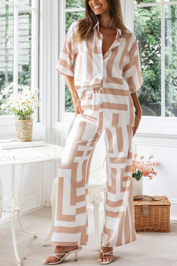 Leisure Coastal Geometric Printed Blouse and Elastic Waist Pants Set