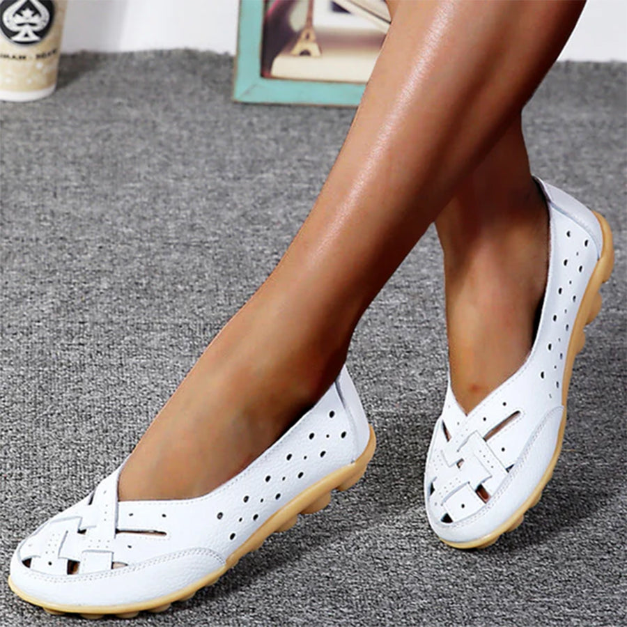 Tendon Sole Hollow Loafers