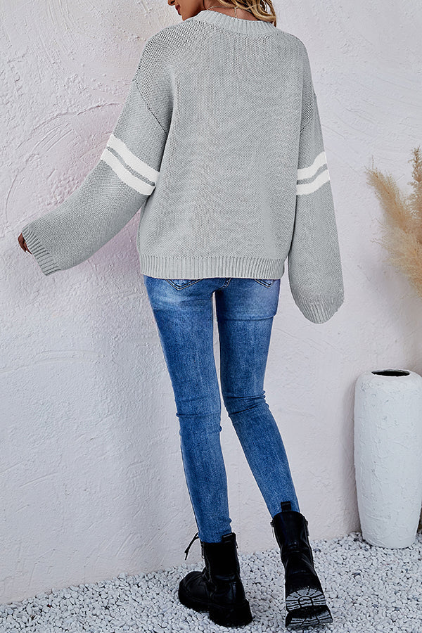 Contrast Color Round Neck Pullover Love Heart Knitted Long Sleeved Sweater