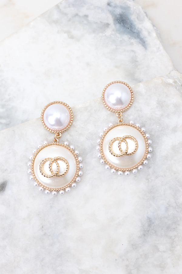 Graceful Glamour Pearl Earrings